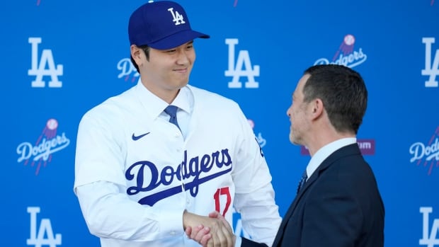 ohtani-dodges-questions-on-tommy-john-surgery-as-dodgers-unveil-2-way-superstar