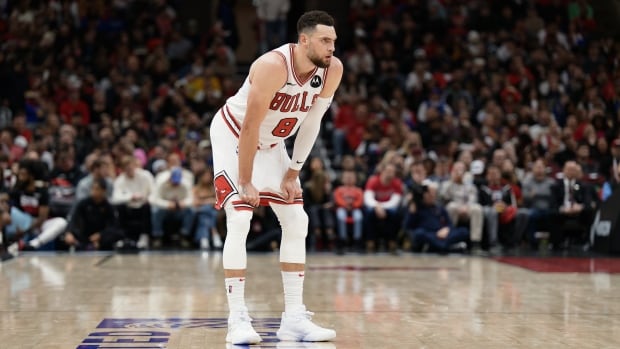 bulls-guard-zach-lavine-out-for-rest-of-season-following-surgery-on-his-right-foot
