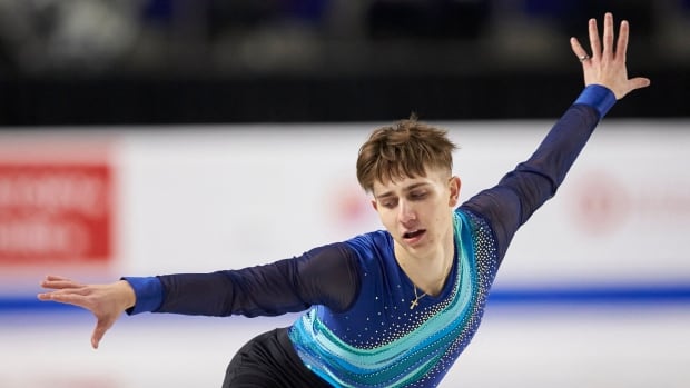 canadians-in-3rd-after-men’s-singles,-ice-dance-short-at-rostelecom-cup