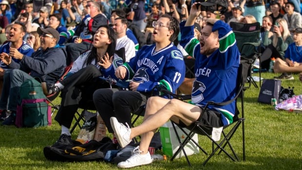 >-vancouver-canucks-hockey-fans-optimistic-despite-game-7-loss
