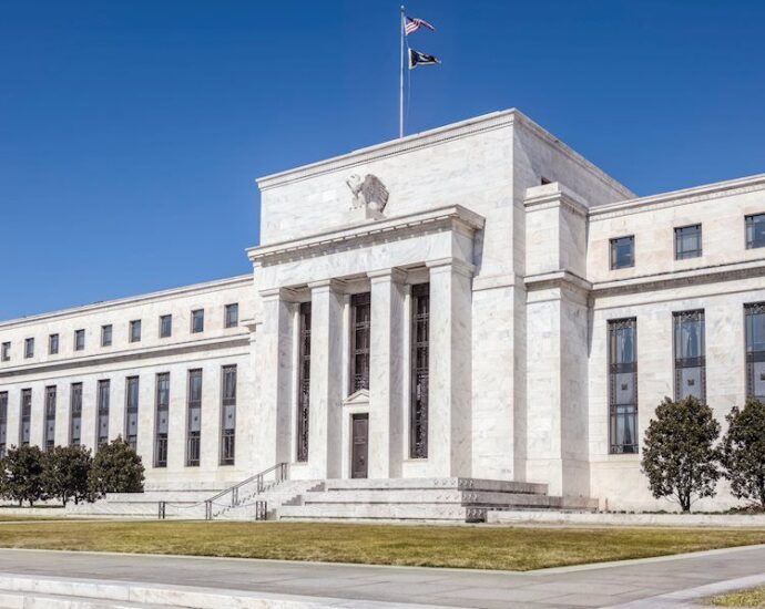 Fed’s Logan: Too early to evaluate of chopping charges