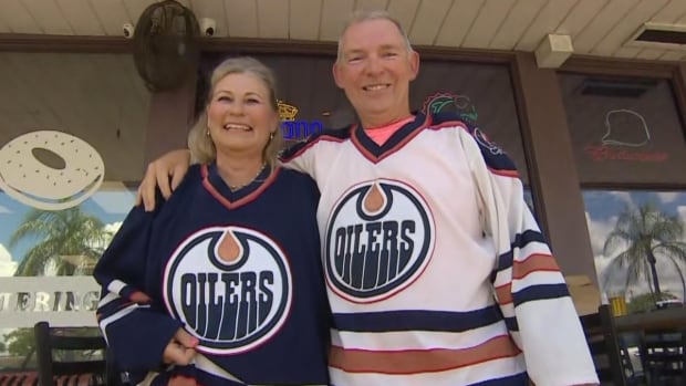 >-edmonton-fans-flocking-to-florida-to-cheer-on-oilers-in-stanley-cup-final