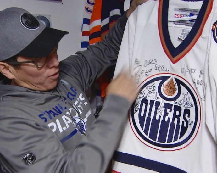 >-‘it’s-going-to-be-nuts’:-edmonton-oilers-fans-from-saskatchewan-get-ready-for-game-6