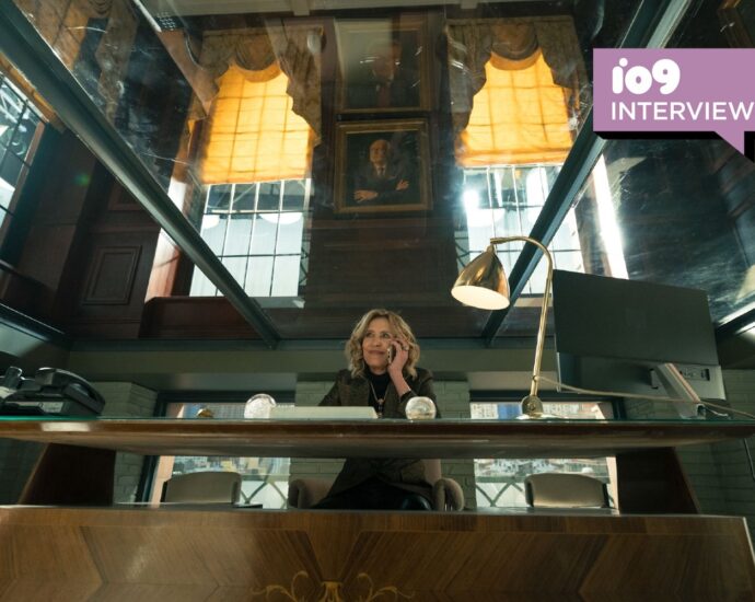 Foul‘s Christine Lahti on Sheryl’s Wonderfully Injurious Budge