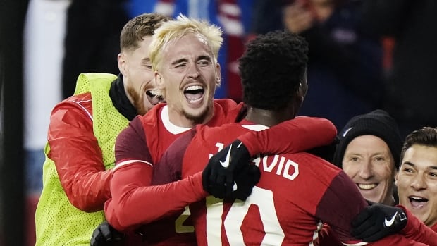 david’s-87th-minute-winner-lifts-canada-past-panama-in-marsch’s-debut-on-home-soil