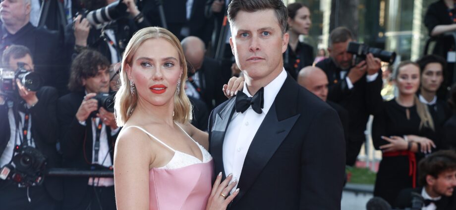 Scarlett Johansson’s Ex-Husbands & Boyfriends: Her Previous Relationships