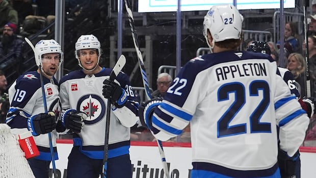 >-jets-defenceman-neal-pionk-blows-away-avalanche-with-slapshot-early-in-overtime