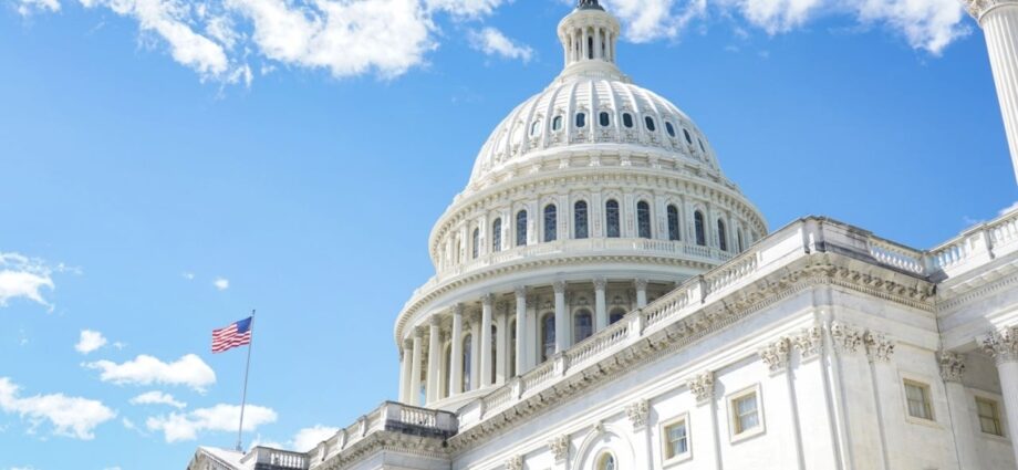 Lawmakers Open Unparalleled Crypto Working Team to Form US Protection