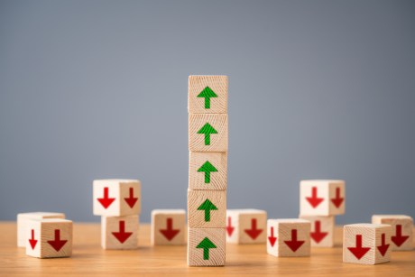 Uniswap Impress Surges Past $10 — Bullish Pattern Suggests Further 30% Earn