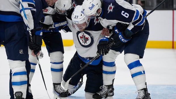 >-jets-forward-ehlers-to-miss-start-of-stanley-cup-playoffs,-out-week-to-week