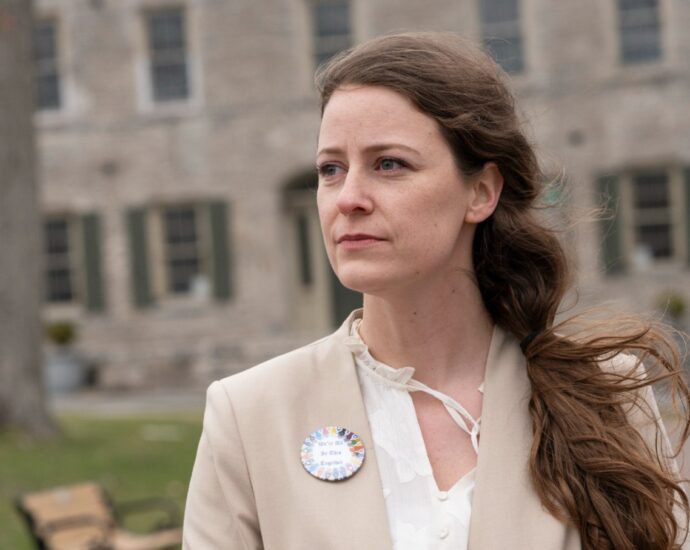 The Folks Are Resisting While the Elites Are Surrendering