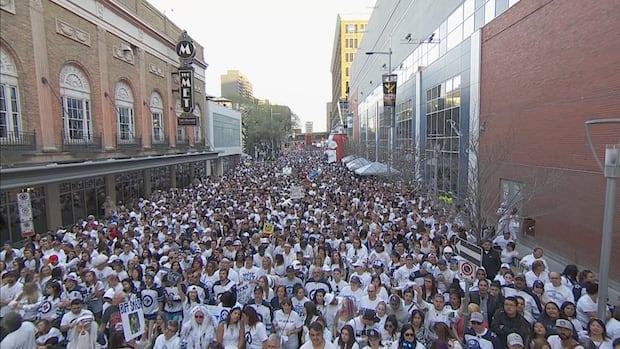 >-as-jets’-playoff-run-starts,-here’s-what-you-need-to-know-about-winnipeg’s-whiteout-parties