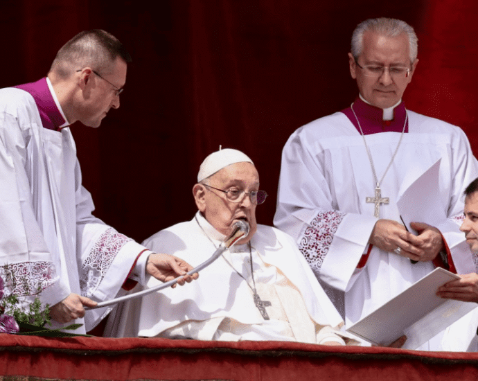 Pope Francis Dies at 88, Vatican Confirms