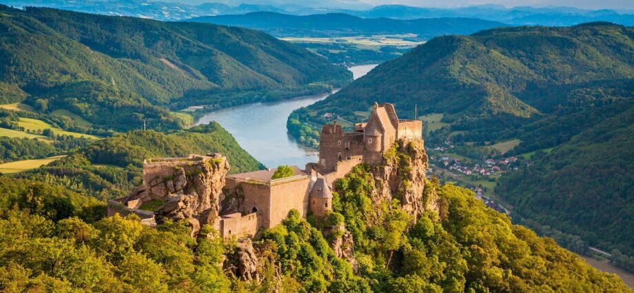 How to location the final depart along the Danube River