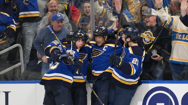 >-brutal-2nd-period-stretch-dooms-winnipeg-jets-in-st.-louis,-forcing-game-7-sunday