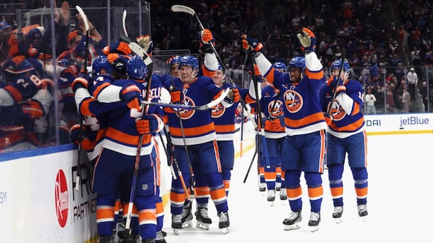 >-islanders-secure-no.-1-pick-in-2025-nhl-draft-lottery,-jumping-9-positions