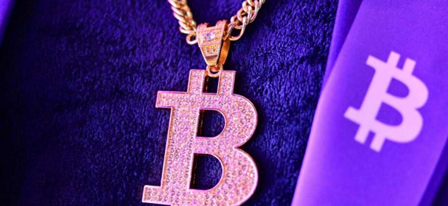 France summons cryptocurrency companies after kidnappings