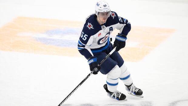 >-father-of-winnipeg-jets-star-centre-mark-scheifele-has-died,-team-says