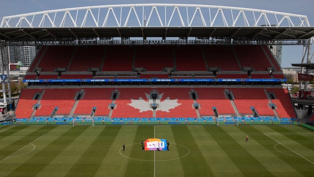toronto-clamps-down-on-fifa-world-cup-spending-over-funding-fight-with-ontario