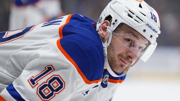 >-edmonton-oilers’-zach-hyman-needs-season-ending-surgery-after-game-4-injury