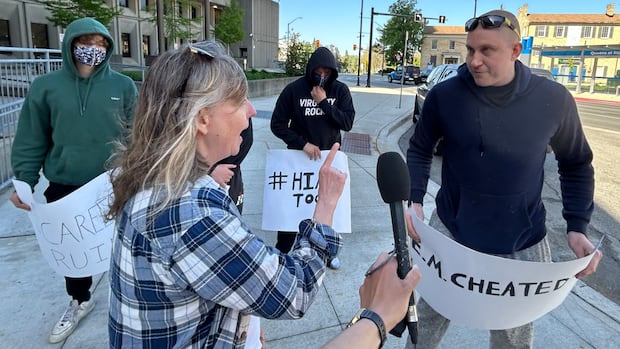 >-for-some,-it’s-#metoo-vs.-#himtoo-at-the-hockey-canada-sexual-assault-trial
