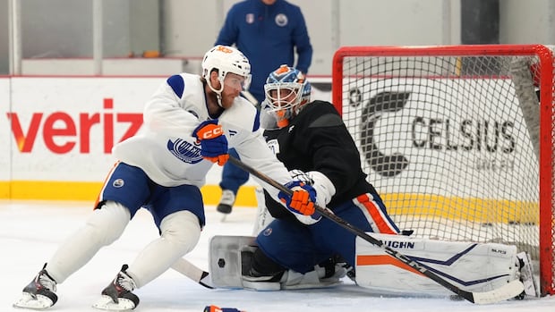 >-oilers-look-to-turn-page-after-devastating-game-3-loss