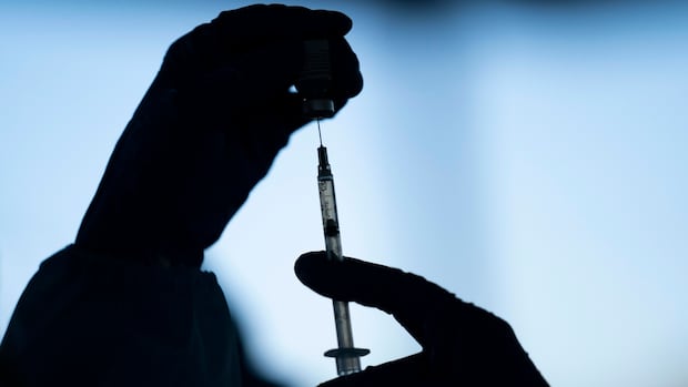 Alberta authorities faces mounting pushback to unusual COVID-19 vaccine coverage