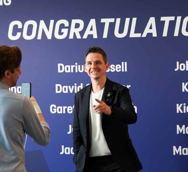 Skinner completes UEFA Pro Licence