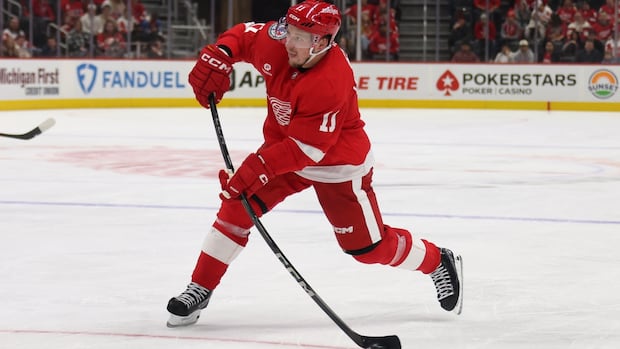 >-wild-trade-for-tarasenko,-islanders-sign-romanov-to-8-year-deal-on-eve-of-free-agency