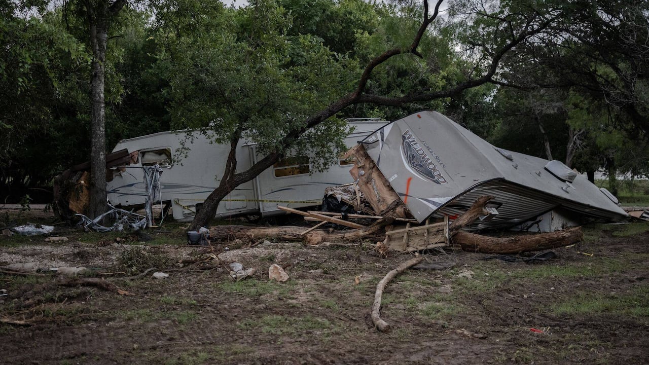 Texas flood change: Local officers screech as search efforts proceed