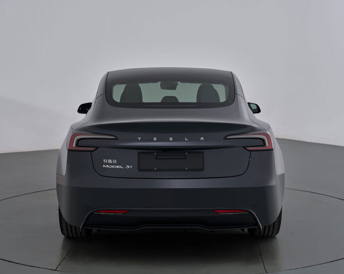 Tesla Longest Differ Vehicle Model 3+