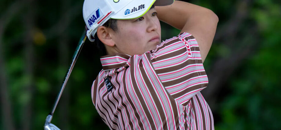 akie-iwai-leads-cpkc-women’s-open,-days-after-first-lpga-tour-victory
