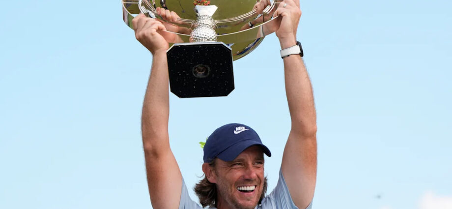 tommy-fleetwood,-brooke-henderson-and-john-rahm-and-his-liv-team-big-winners-on-busy-day-of-golf