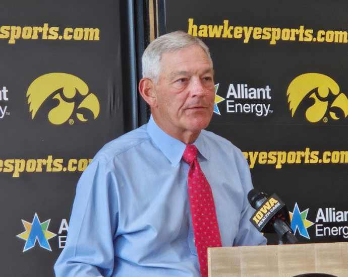 kirk-ferentz-talks-season-opener