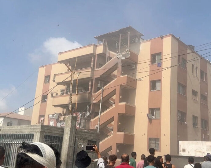 Hamas challenges Israeli account of Gaza sanatorium casualties