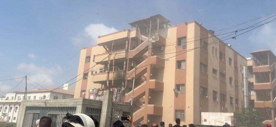 Hamas challenges Israeli account of Gaza sanatorium casualties