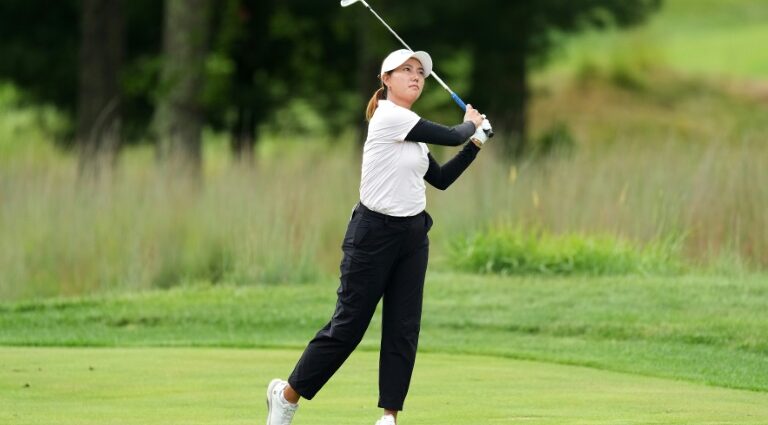 chinese-rookie-wang-grabs-lpga-lead-at-storm-hit-tpc-boston
