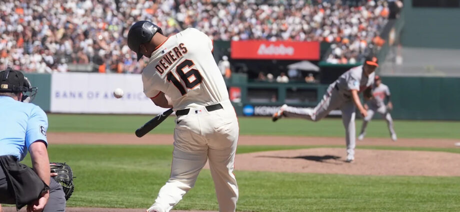 verlander-throws-121-pitches-in-5-scoreless-innings-as-giants-rout-orioles-13-2
