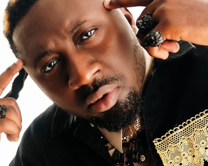 Build of abode Quo Lyrics by Amerado