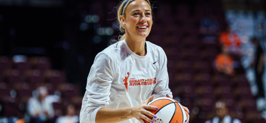 sophie-cunningham-injury-update:-fever-star-reveals-hilarious-rehab-situation