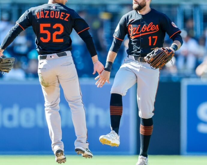 orioles-jump-out-early,-hold-on-late,-7-5,-to-sweep-padres