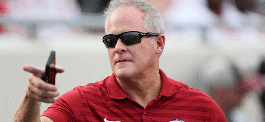 arkansas,-memphis-move-2026-non-conference-game-to-2030