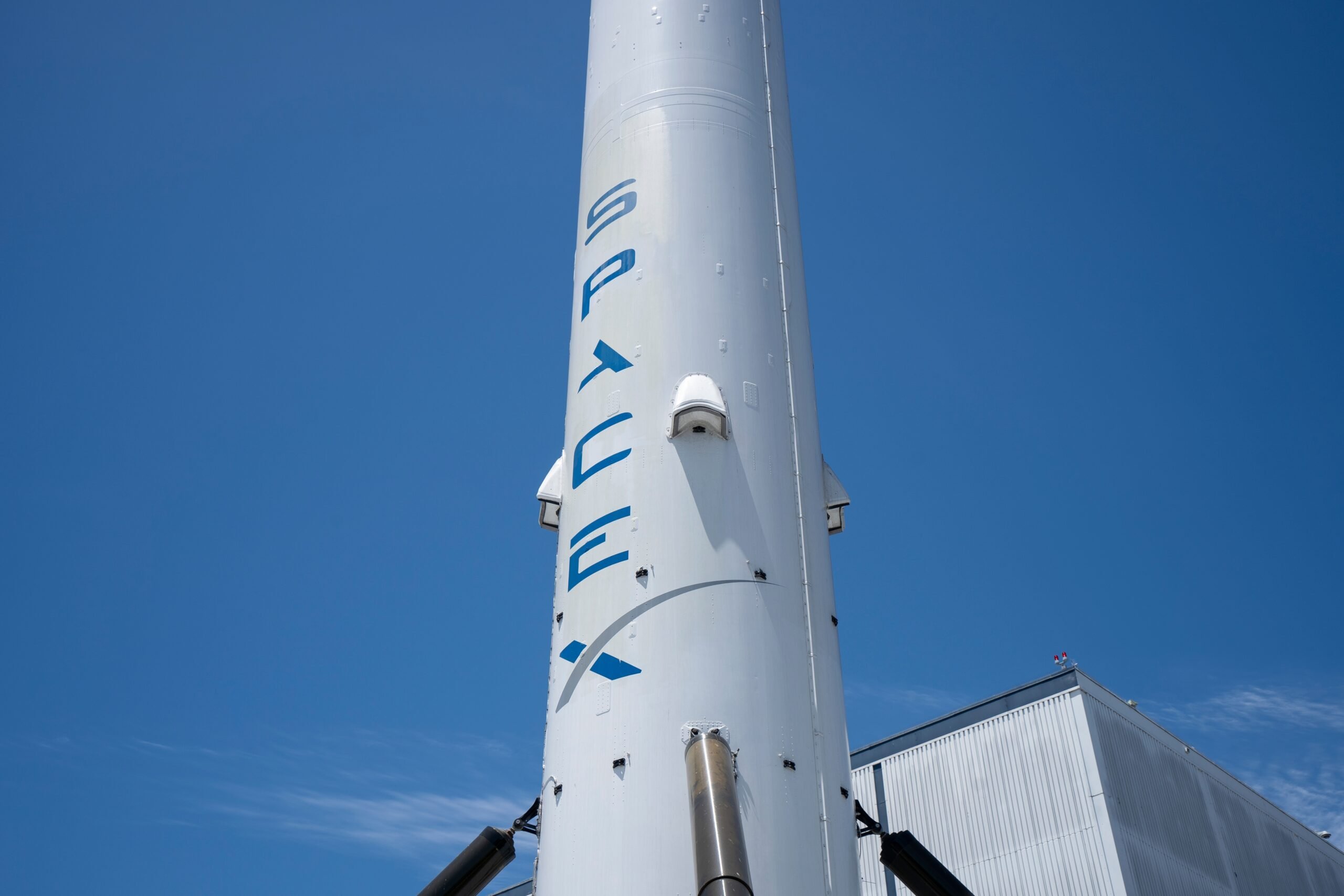 SpaceX Strengthens 5G Push with $17B Spectrum Have Deal