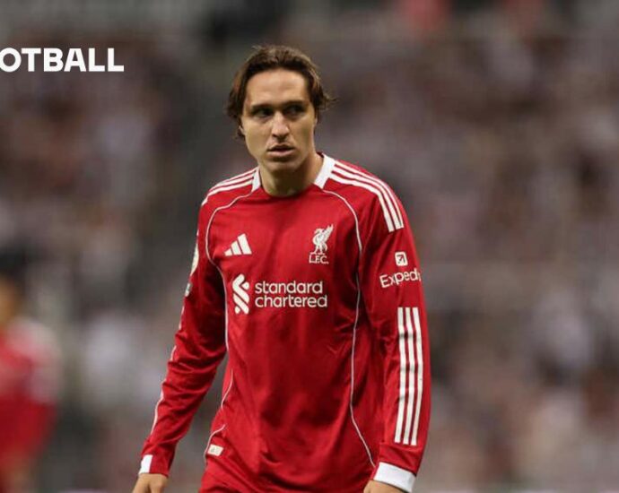 slot:-chiesa-‘wasn’t-happy’-with-champions-league-squad-omission