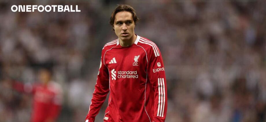 slot:-chiesa-‘wasn’t-happy’-with-champions-league-squad-omission