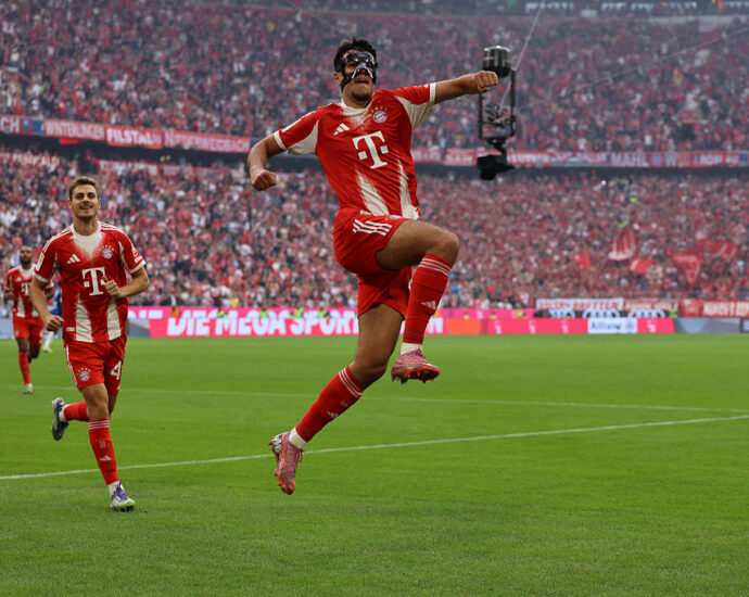 🫣-bayern-simply-far-too-strong,-hsv-reeling-within-minutes