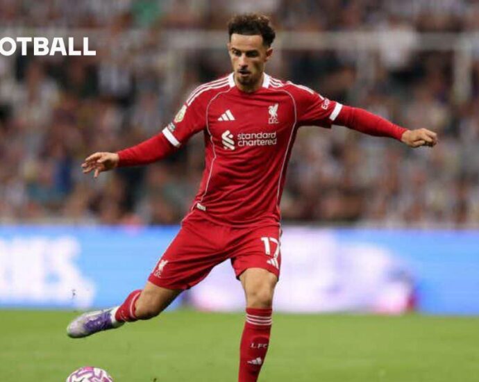 arne-slot-confirms-curtis-jones-will-be-back-for-the-merseyside-derby