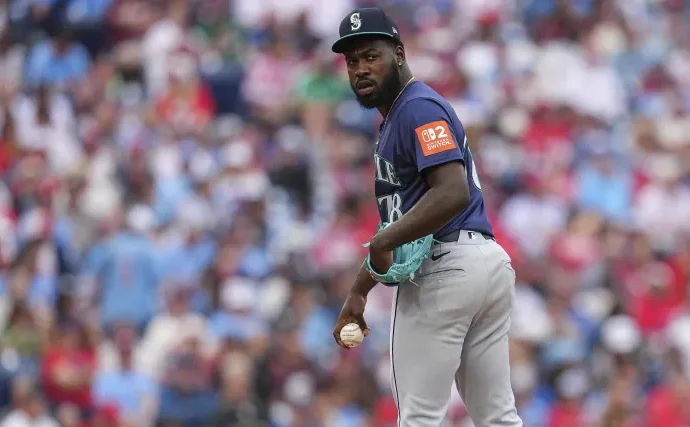 nationals-add-26-year-old-pitcher-who-used-to-be-a-hitter-for-the-dodgers