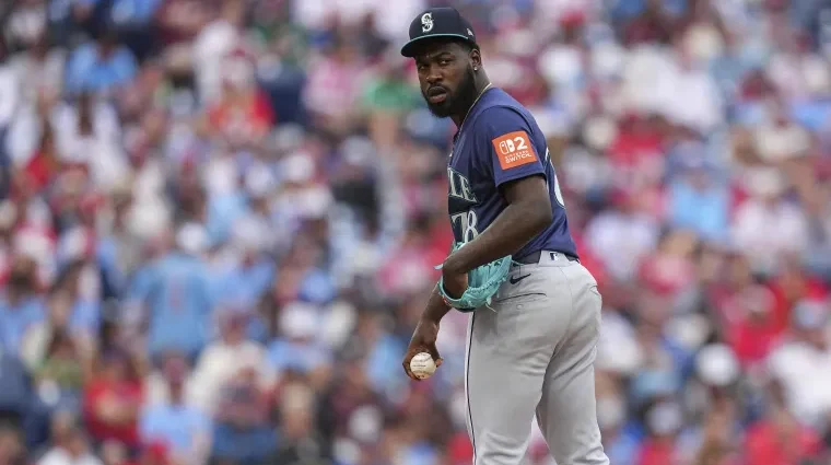nationals-add-26-year-old-pitcher-who-used-to-be-a-hitter-for-the-dodgers