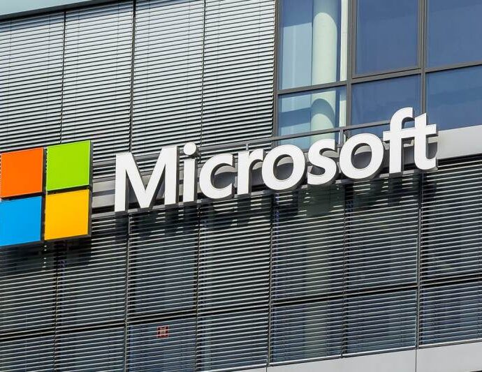 Microsoft plans UK knowledge centre power